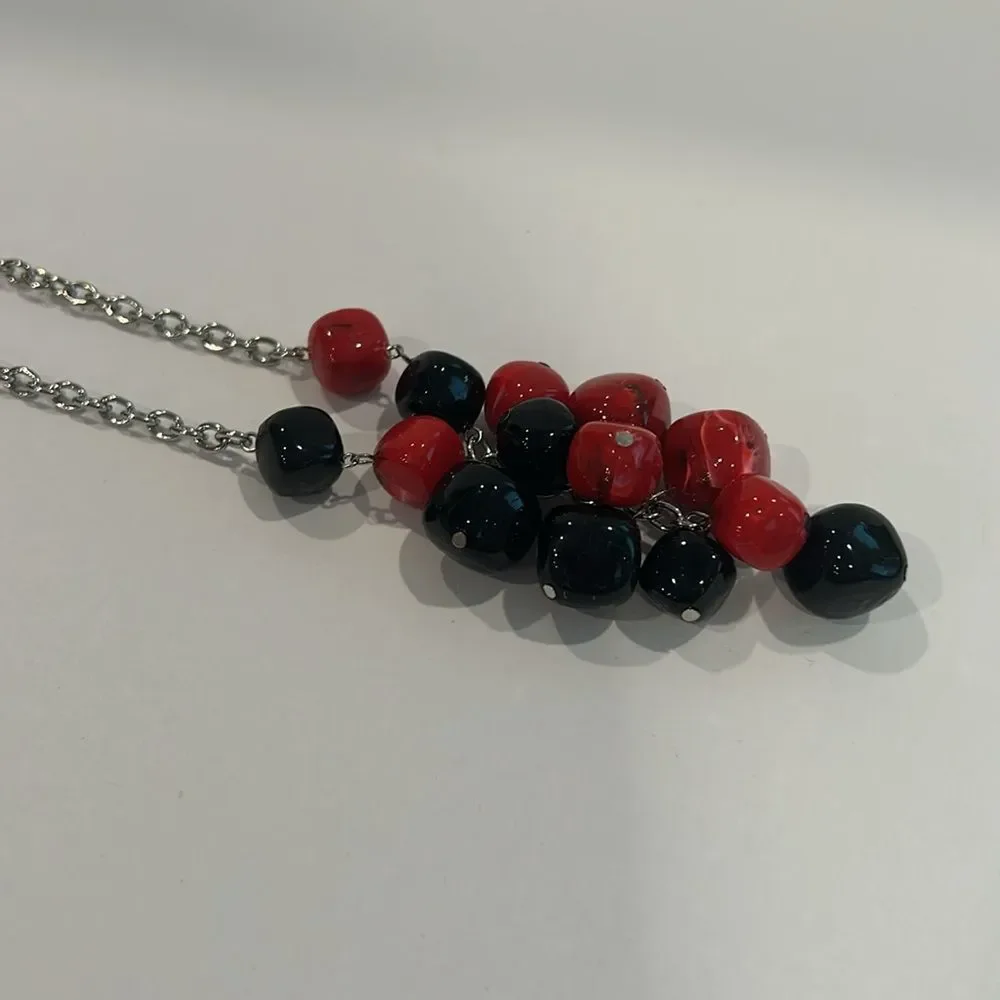 NWOT Joan Rivers Silver Beads Necklace